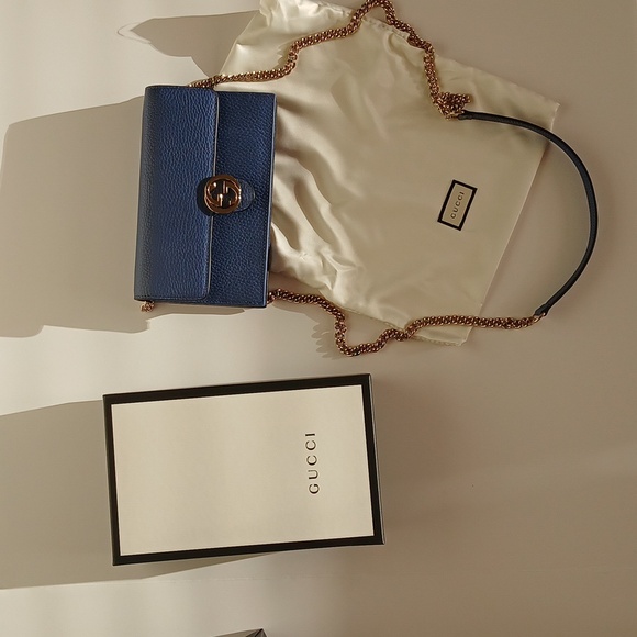 Gucci Caspian Blue Chain Wallet - Picture 6 of 11